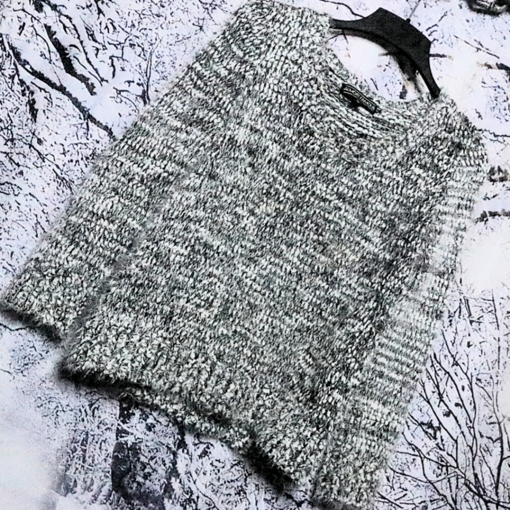 BLACK WHITE BOUCLE SWEATER L Almost Famous Vegan Spring Fall Goth Office Long